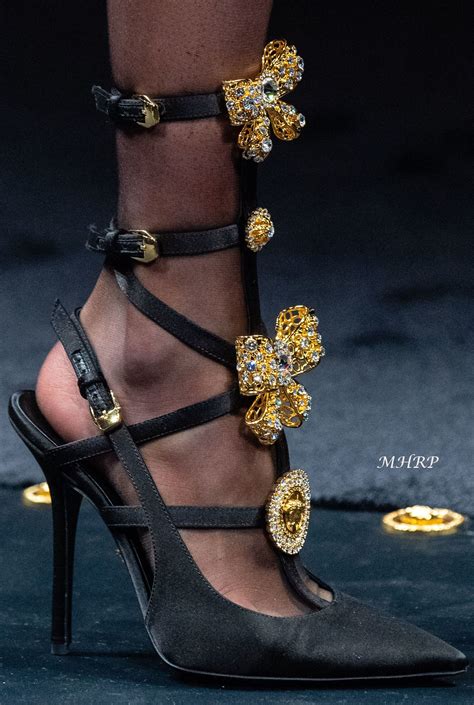 versace fall 2019 shoes|versace shoes new never use.